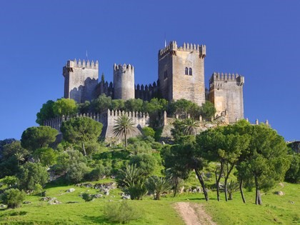 Château d’Almodóvar del Río, Espagne (Hautjardin)